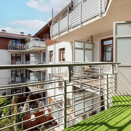 Neptun Park Spacious 3-bedroom By Renters Lägenhet Gdańsk