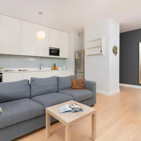 Apartment Neptun Park Spacious 3-bedroom By Renters