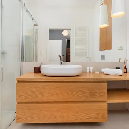 Neptun Park Spacious 3-bedroom By Renters Gdaňsk