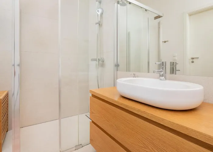 公寓 Neptun Park Spacious 3-bedroom By Renters 格但斯克