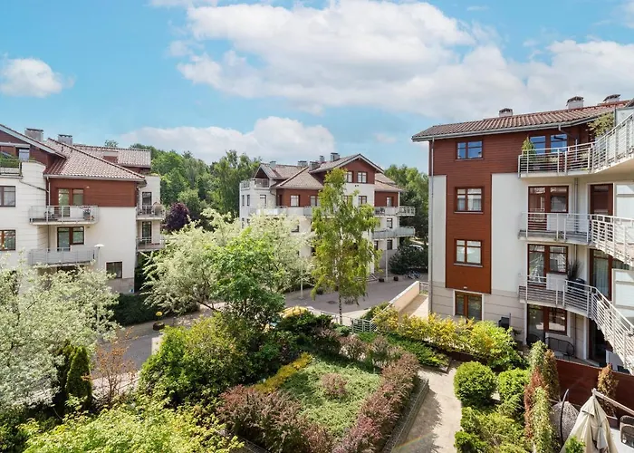 Apartman Neptun Park Spacious 3-bedroom By Renters