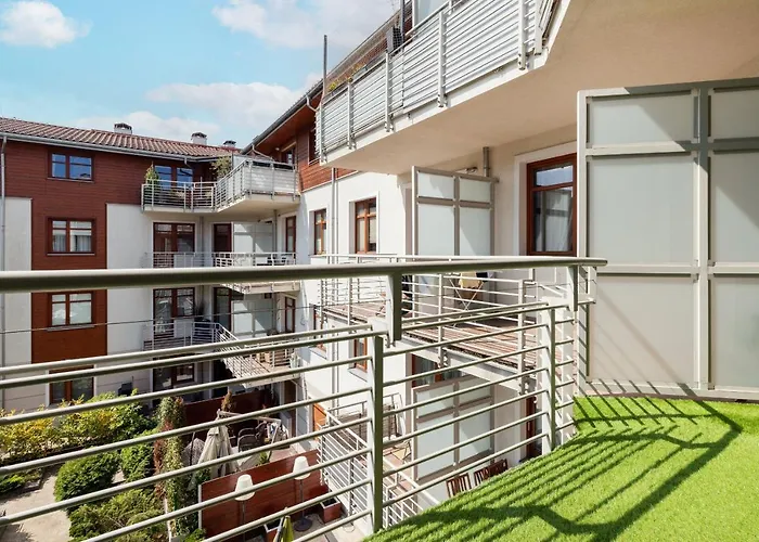 Neptun Park Spacious 3-bedroom By Renters Apartman Gdańsk