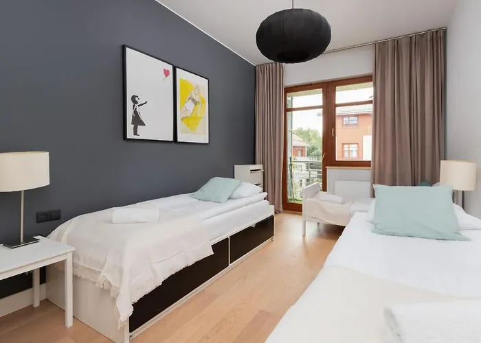 Neptun Park Spacious 3-bedroom By Renters 格但斯克