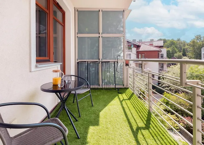 Neptun Park Spacious 3-bedroom By Renters Apartman Gdańsk