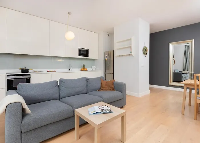 公寓 Neptun Park Spacious 3-bedroom By Renters