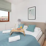 Neptun Park Spacious 3-bedroom By Renters *